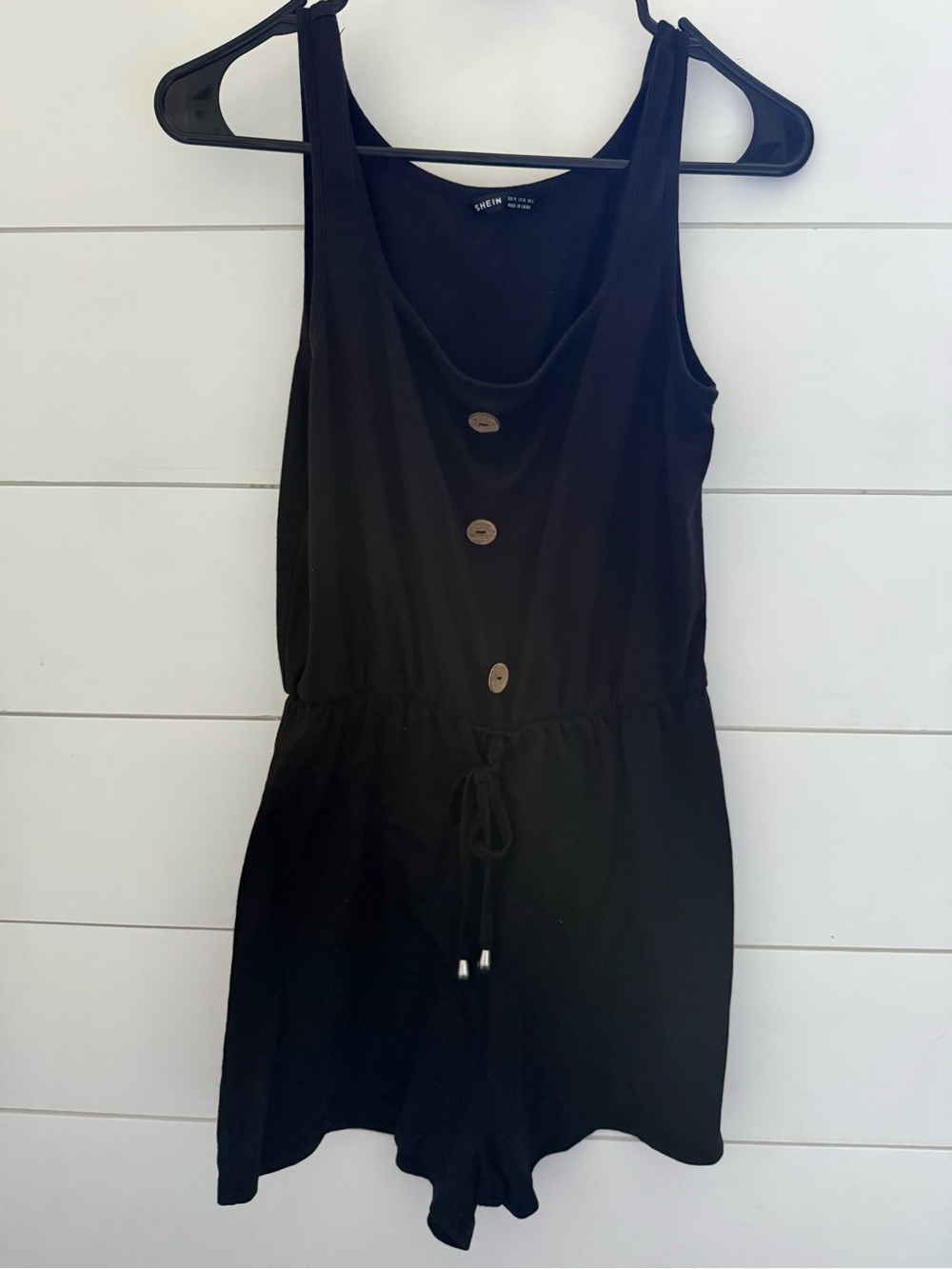 SHEIN Black Sleeveless Button-Front Mini Romper